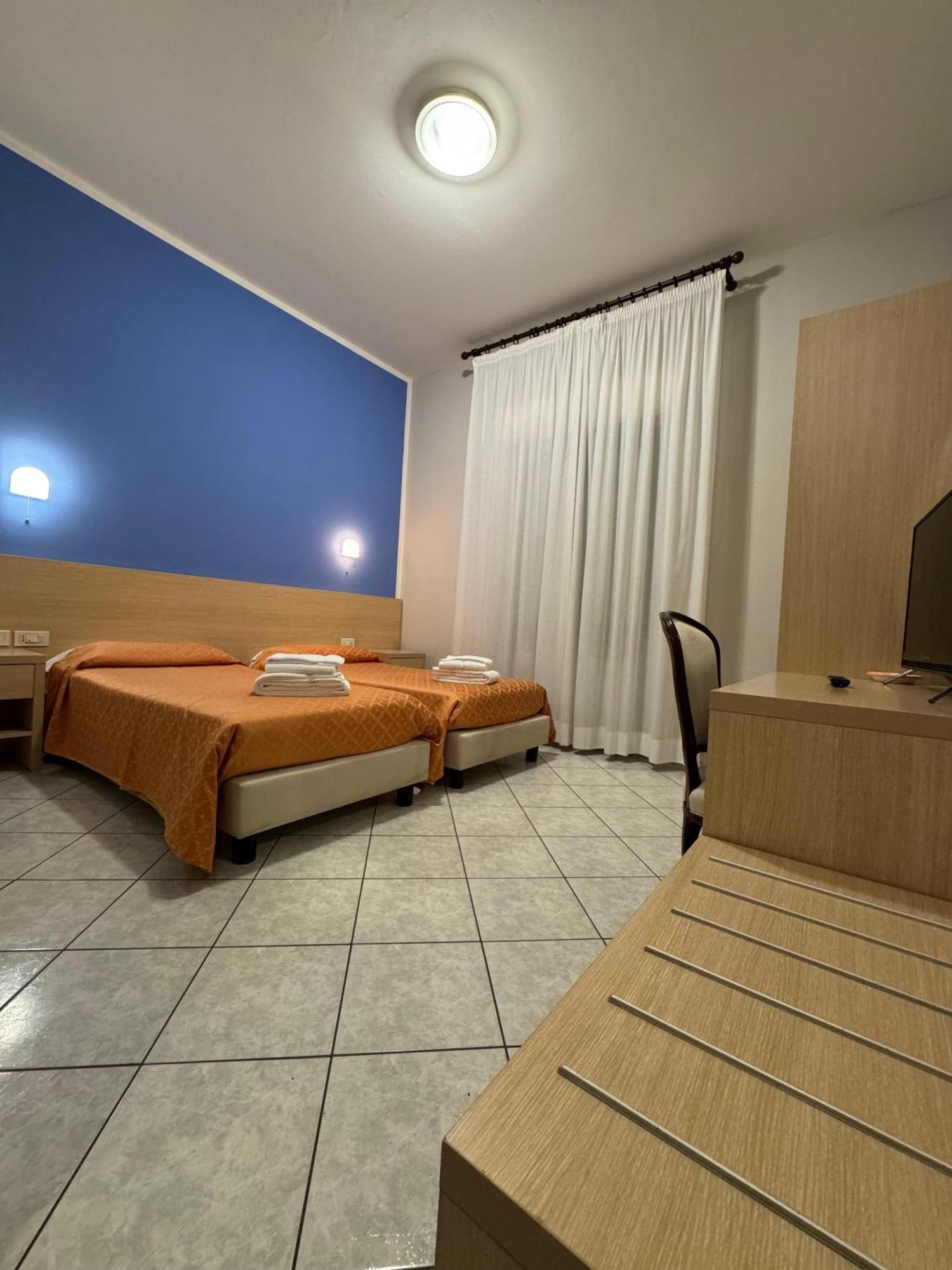 Albergo La Posta Arezzo Badia Al Pino Exterior photo