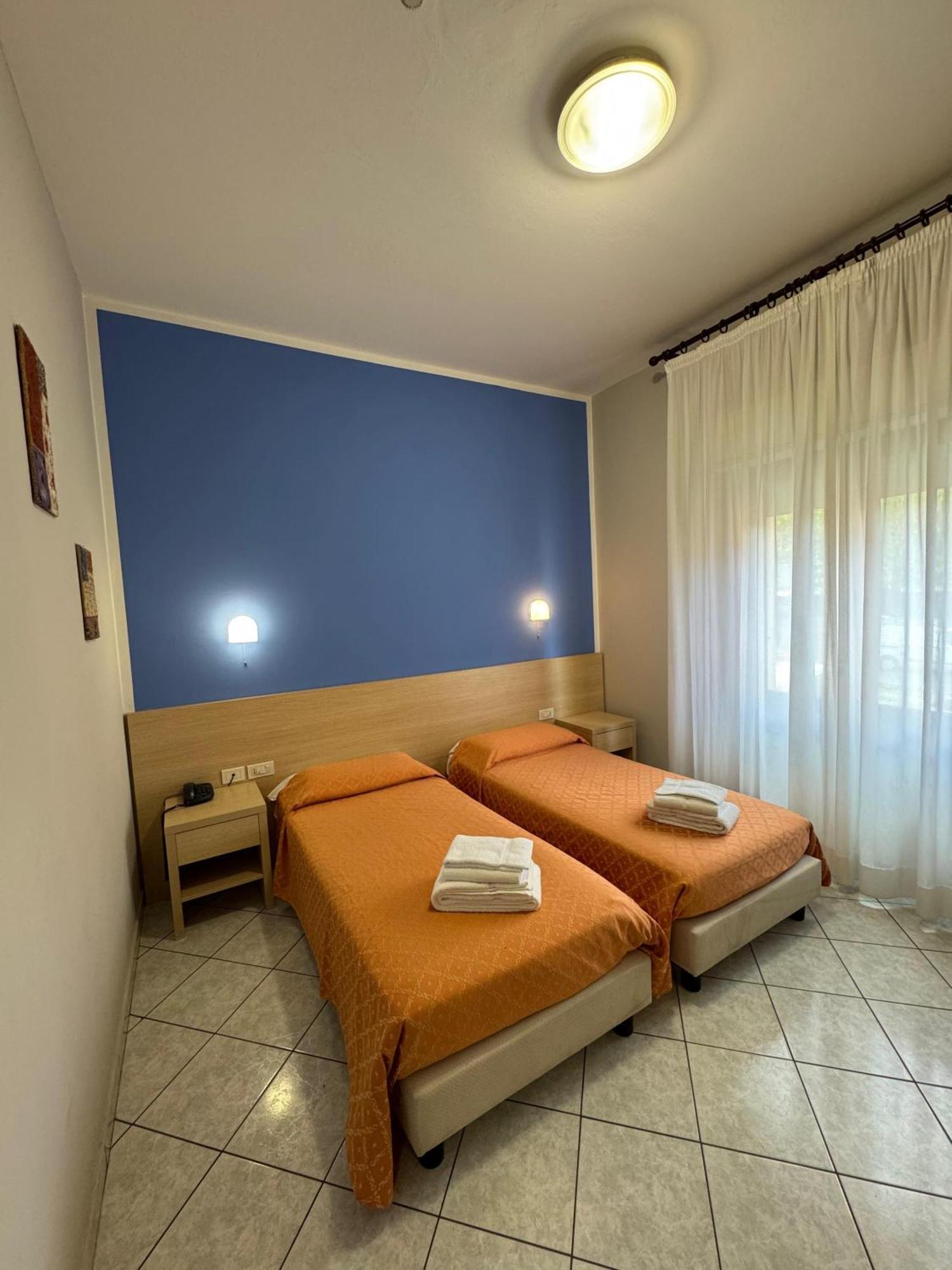 Albergo La Posta Arezzo Badia Al Pino Exterior photo