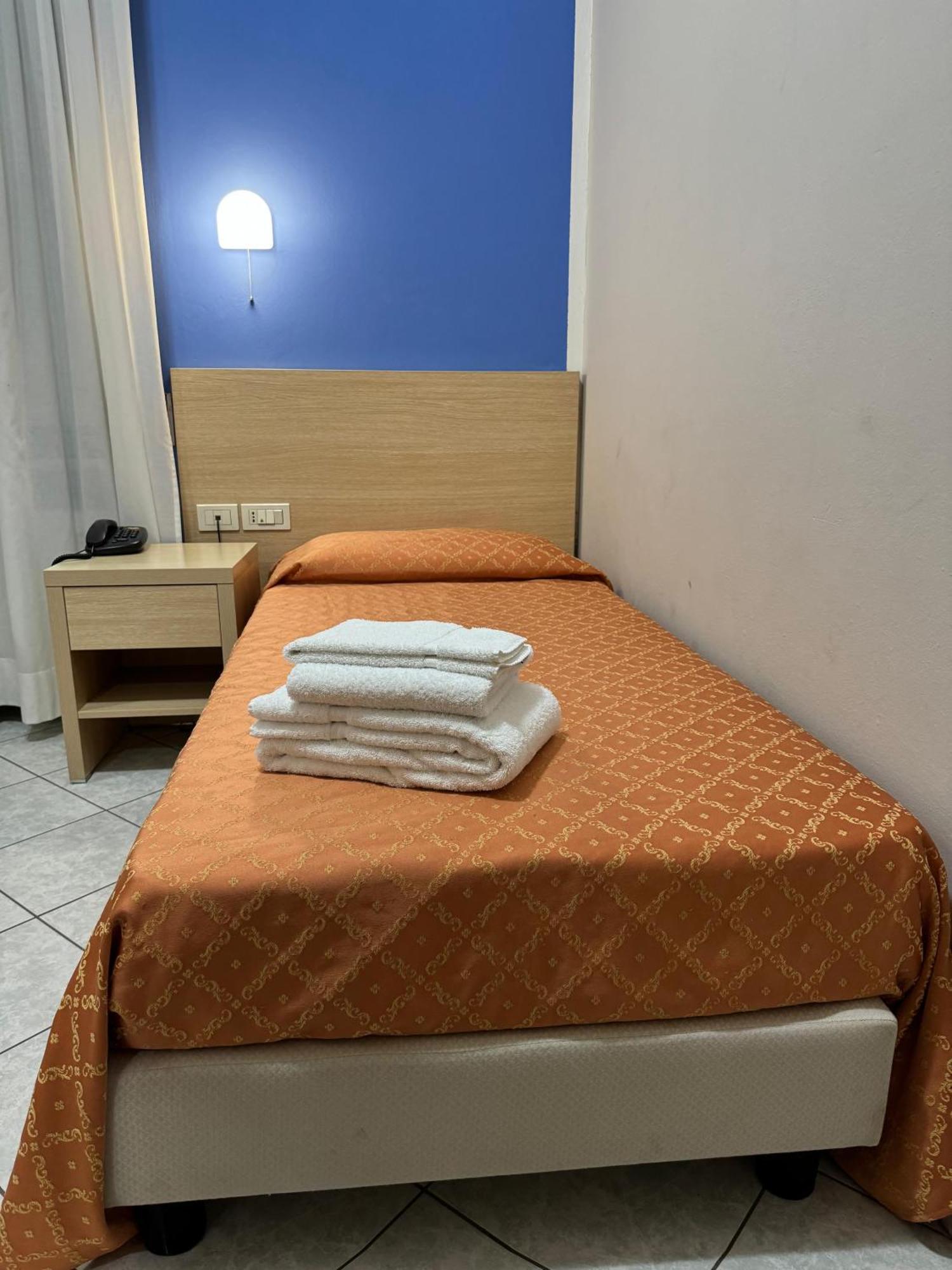 Albergo La Posta Arezzo Badia Al Pino Exterior photo