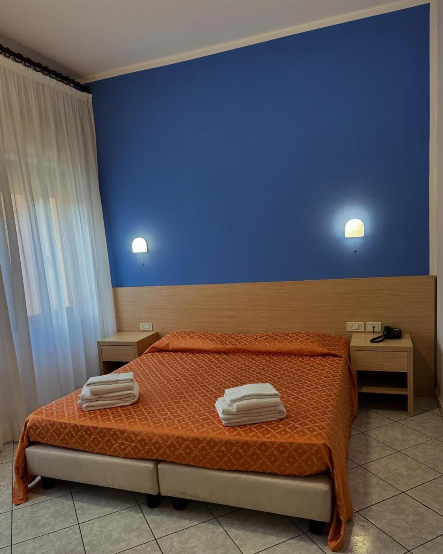 Albergo La Posta Arezzo Badia Al Pino Exterior photo