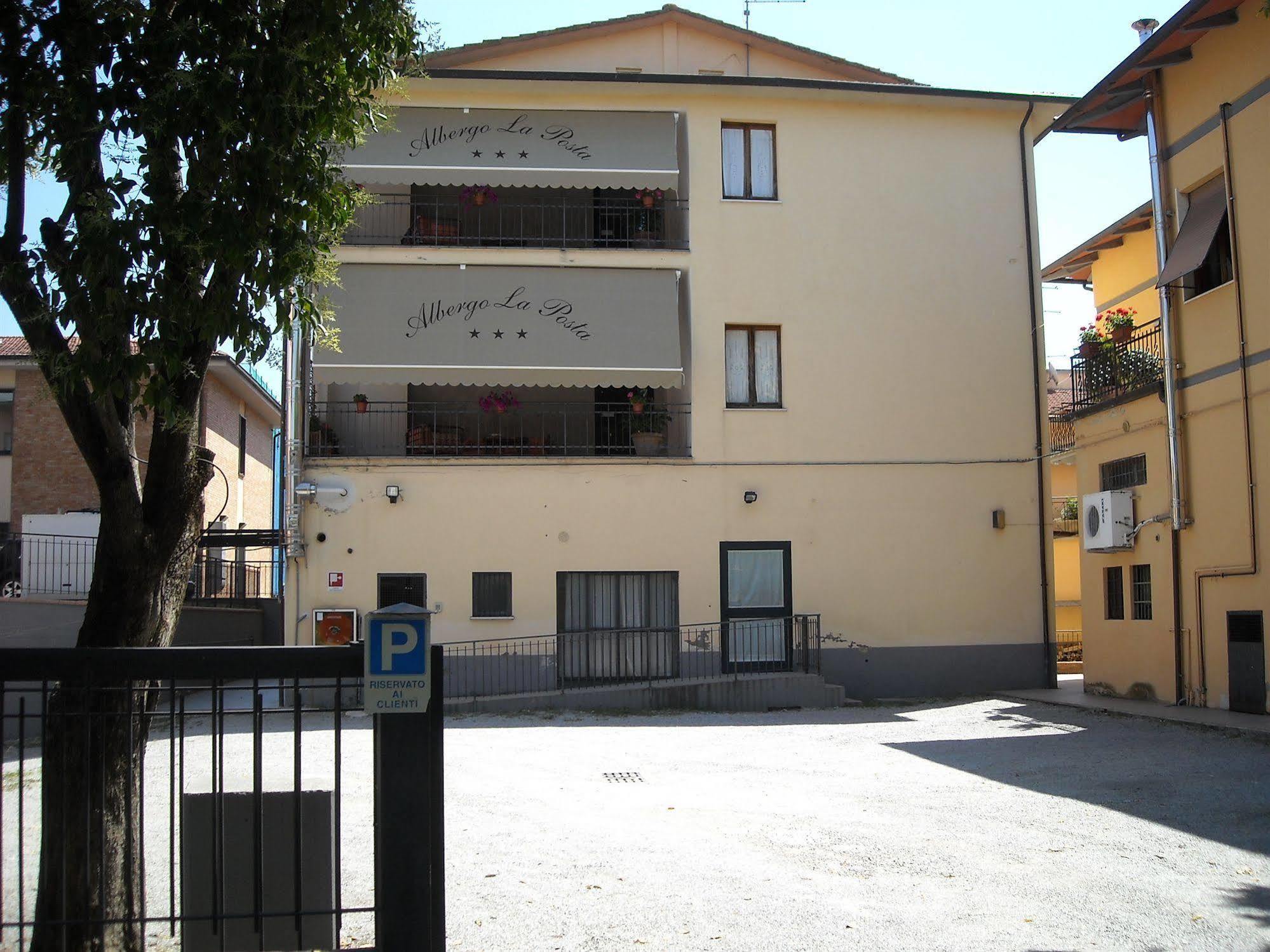 Albergo La Posta Arezzo Badia Al Pino Exterior photo